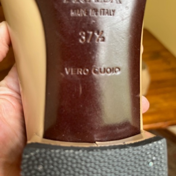 Prada slip on flats - Picture 5 of 7